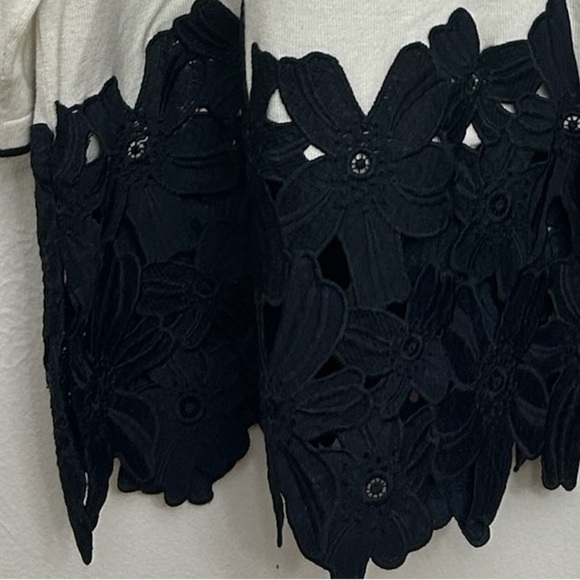 Lane Bryant Floral Appliqué Lace Hem 3/4 Sleeve Navy Stripe White Sweater 18/20 - Picture 4 of 11